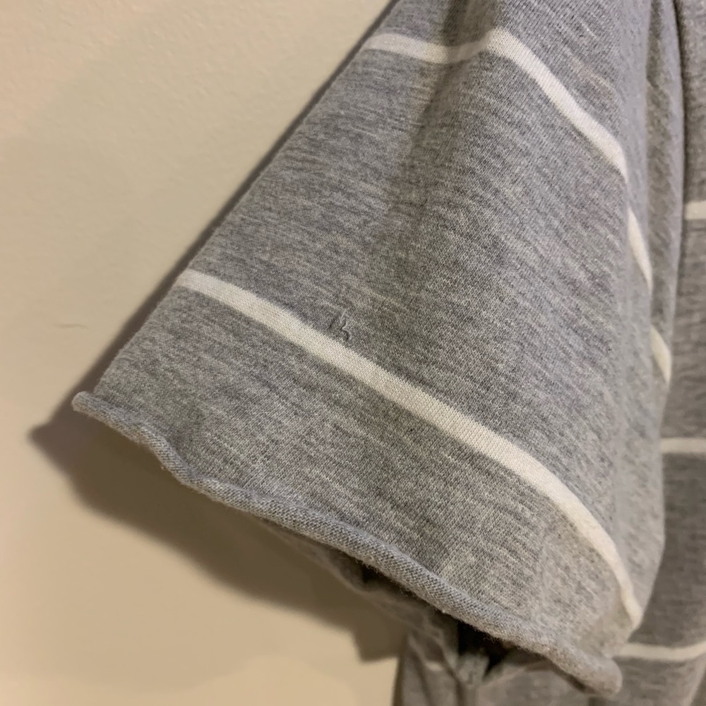 3/$10 BILLABONG gray and white stripe dress - Picture 4 of 6